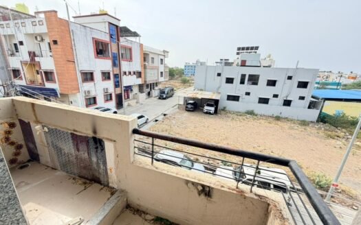 1 BHK & 2 BHK FLATS AVAILABLE                       📍NTC Location – City Center