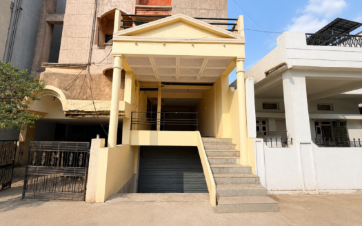 Commercial Space for Sale in Hingoli | 800 Sq Ft Carpet Area